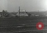 Image bombe d'un rail endommagé road station Hamm Allemagne, 1945, de la seconde 25 séquences d'archives historiques vidéo 65675062219