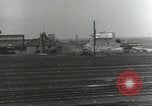 Image bombe d'un rail endommagé road station Hamm Allemagne, 1945, de la seconde 26 séquences d'archives historiques vidéo 65675062219