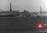 Image bombe d'un rail endommagé road station Hamm Allemagne, 1945, de la seconde 27 séquences d'archives historiques vidéo 65675062219