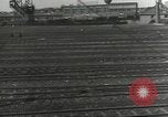Image bombe d'un rail endommagé road station Hamm Allemagne, 1945, de la seconde 38 séquences d'archives historiques vidéo 65675062219