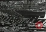 Standbild Bombe beschädigte rail road Station Hamm Deutschland, 1945, aus Sekunde 9 historischem Filmmaterial Videoclip 65675062220