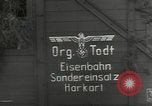 Standbild Bombe beschädigte rail road Station Hamm Deutschland, 1945, aus Sekunde 21 historischem Filmmaterial Videoclip 65675062220