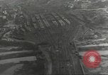 Standbild Bombe beschädigte rail road Station Hamm Deutschland, 1945, aus Sekunde 3 historischem Filmmaterial Videoclip 65675062221