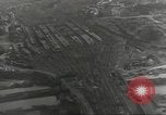 Standbild Bombe beschädigte rail road Station Hamm Deutschland, 1945, aus Sekunde 7 historischem Filmmaterial Videoclip 65675062221