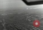 Standbild Bombe beschädigte rail road Station Hamm Deutschland, 1945, aus Sekunde 22 historischem Filmmaterial Videoclip 65675062221