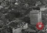 Standbild Bombe beschädigte rail road Station Hamm Deutschland, 1945, aus Sekunde 59 historischem Filmmaterial Videoclip 65675062221