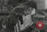 Standbild Bombe beschädigte rail road Station Hamm Deutschland, 1945, aus Sekunde 61 historischem Filmmaterial Videoclip 65675062221