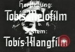 Standbild Internationalen Automobil Ausstellung Berlin Deutschland, 1937, aus Sekunde 12 historischem Filmmaterial Videoclip 65675062222