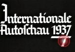Standbild Internationalen Automobil Ausstellung Berlin Deutschland, 1937, aus Sekunde 17 historischem Filmmaterial Videoclip 65675062222