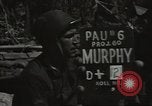 Standbild USA Soldaten einrichten Positionen auf Guam Guam Marianen, 1944, aus Sekunde 3 historischem Filmmaterial Videoclip 65675062232