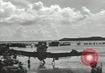 Standbild USA Soldaten einrichten Positionen auf Guam Guam Marianen, 1944, aus Sekunde 30 historischem Filmmaterial Videoclip 65675062232