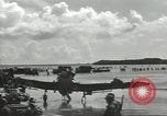 Standbild USA Soldaten einrichten Positionen auf Guam Guam Marianen, 1944, aus Sekunde 31 historischem Filmmaterial Videoclip 65675062232