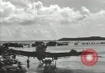 Standbild USA Soldaten einrichten Positionen auf Guam Guam Marianen, 1944, aus Sekunde 32 historischem Filmmaterial Videoclip 65675062232