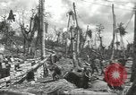 Standbild USA Soldaten einrichten Positionen auf Guam Guam Marianen, 1944, aus Sekunde 39 historischem Filmmaterial Videoclip 65675062232