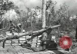 Standbild USA Soldaten einrichten Positionen auf Guam Guam Marianen, 1944, aus Sekunde 44 historischem Filmmaterial Videoclip 65675062232
