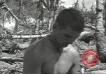 Standbild USA Soldaten einrichten Positionen auf Guam Guam Marianen, 1944, aus Sekunde 50 historischem Filmmaterial Videoclip 65675062232