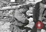 Standbild USA Soldaten einrichten Positionen auf Guam Guam Marianen, 1944, aus Sekunde 60 historischem Filmmaterial Videoclip 65675062232