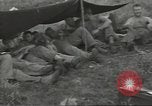 Standbild US-Truppen bivouaced auf Guam Guam Marianen, 1944, aus Sekunde 28 historischem Filmmaterial Videoclip 65675062234