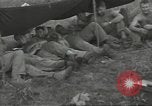 Standbild US-Truppen bivouaced auf Guam Guam Marianen, 1944, aus Sekunde 29 historischem Filmmaterial Videoclip 65675062234