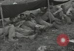 Standbild US-Truppen bivouaced auf Guam Guam Marianen, 1944, aus Sekunde 30 historischem Filmmaterial Videoclip 65675062234