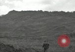 Standbild US-Truppen bivouaced auf Guam Guam Marianen, 1944, aus Sekunde 40 historischem Filmmaterial Videoclip 65675062234