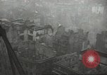 Immagine di Distruzione di Londra da attacco di blitz Londra Inghilterra Regno Unito, 1941, secondo 3 filmato di repertorio 65675062255