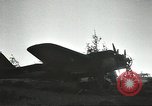Image L'aviation soviétique avec des membres de l'arbre de pin camouflé 'Union soviétique, 1941, de la seconde 53 séquences d'archives historiques vidéo 65675062261