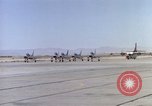 Image Thunderbird AEROBATIC TEAM Las Vegas Nevada USA, 1960, de la seconde 30 séquences d'archives historiques vidéo 65675062289