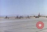 Image Thunderbird AEROBATIC TEAM Las Vegas Nevada USA, 1960, de la seconde 33 séquences d'archives historiques vidéo 65675062289