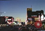 Immagine di Edifici in città Las Vegas Nevada USA, 1960, secondo 26 filmato di repertorio 65675062290
