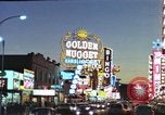 Immagine di Edifici in città Las Vegas Nevada USA, 1960, secondo 43 filmato di repertorio 65675062290