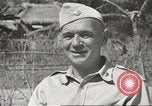 Immagine di Americani prigionieri di guerra Filippine, 1945, secondo 10 filmato di repertorio 65675062298
