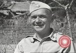 Immagine di Americani prigionieri di guerra Filippine, 1945, secondo 17 filmato di repertorio 65675062298