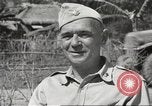 Immagine di Americani prigionieri di guerra Filippine, 1945, secondo 21 filmato di repertorio 65675062298