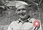 Immagine di Americani prigionieri di guerra Filippine, 1945, secondo 25 filmato di repertorio 65675062298