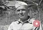 Immagine di Americani prigionieri di guerra Filippine, 1945, secondo 27 filmato di repertorio 65675062298