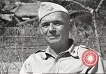 Immagine di Americani prigionieri di guerra Filippine, 1945, secondo 32 filmato di repertorio 65675062298