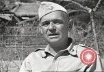 Immagine di Americani prigionieri di guerra Filippine, 1945, secondo 39 filmato di repertorio 65675062298