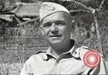 Immagine di Americani prigionieri di guerra Filippine, 1945, secondo 49 filmato di repertorio 65675062298
