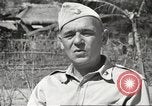 Immagine di Americani prigionieri di guerra Filippine, 1945, secondo 55 filmato di repertorio 65675062298