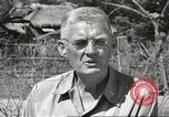 Standbild amerikanischen Kriegsgefangenen Philippinen, 1945, aus Sekunde 41 historischem Filmmaterial Videoclip 65675062299