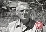 Standbild amerikanischen Kriegsgefangenen Philippinen, 1945, aus Sekunde 47 historischem Filmmaterial Videoclip 65675062299