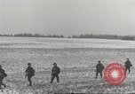 Standbild USA Soldaten Birresborn Deutschland, 1945, aus Sekunde 19 historischem Filmmaterial Videoclip 65675062311