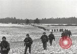 Standbild USA Soldaten Birresborn Deutschland, 1945, aus Sekunde 33 historischem Filmmaterial Videoclip 65675062311