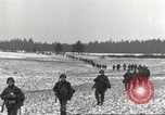 Standbild USA Soldaten Birresborn Deutschland, 1945, aus Sekunde 36 historischem Filmmaterial Videoclip 65675062311