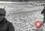 Standbild USA Soldaten Birresborn Deutschland, 1945, aus Sekunde 56 historischem Filmmaterial Videoclip 65675062311