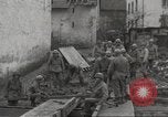 Standbild USA Soldaten Birresborn Deutschland, 1945, aus Sekunde 24 historischem Filmmaterial Videoclip 65675062312