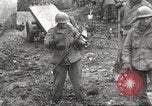 Standbild USA Soldaten Birresborn Deutschland, 1945, aus Sekunde 45 historischem Filmmaterial Videoclip 65675062312