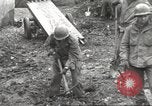 Standbild USA Soldaten Birresborn Deutschland, 1945, aus Sekunde 48 historischem Filmmaterial Videoclip 65675062312