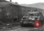 Immagine di Soldati statunitensi Birresborn Germania, 1945, secondo 17 filmato di repertorio 65675062313